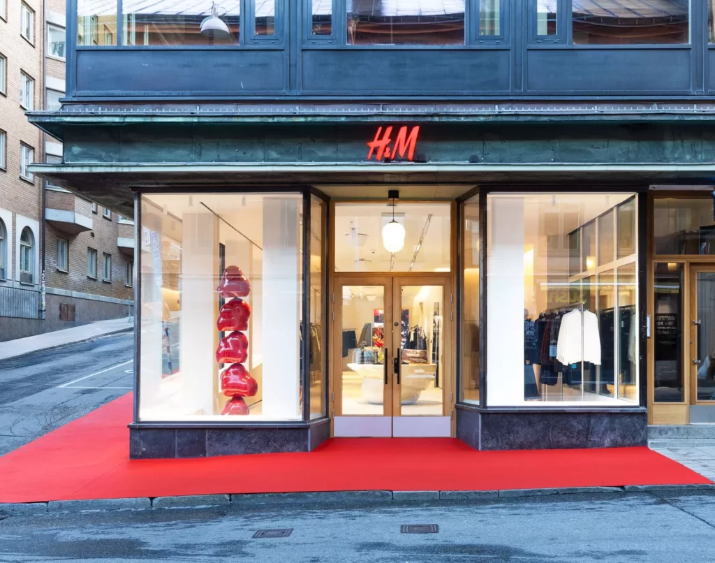 Otevření nového obchodu H&M v ulici Götgatan ve Stockholmu